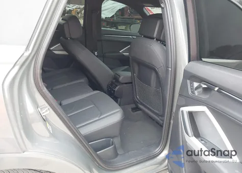 2022 Audi Q3 Premium 40 Tfsi Quattro Tiptronic from USA, damaged, VIN WA1AUCF37N1096376